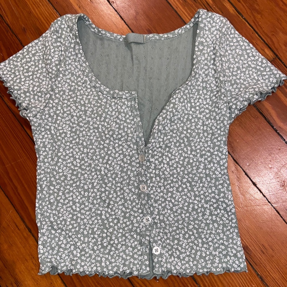 Brandy Melville floral top